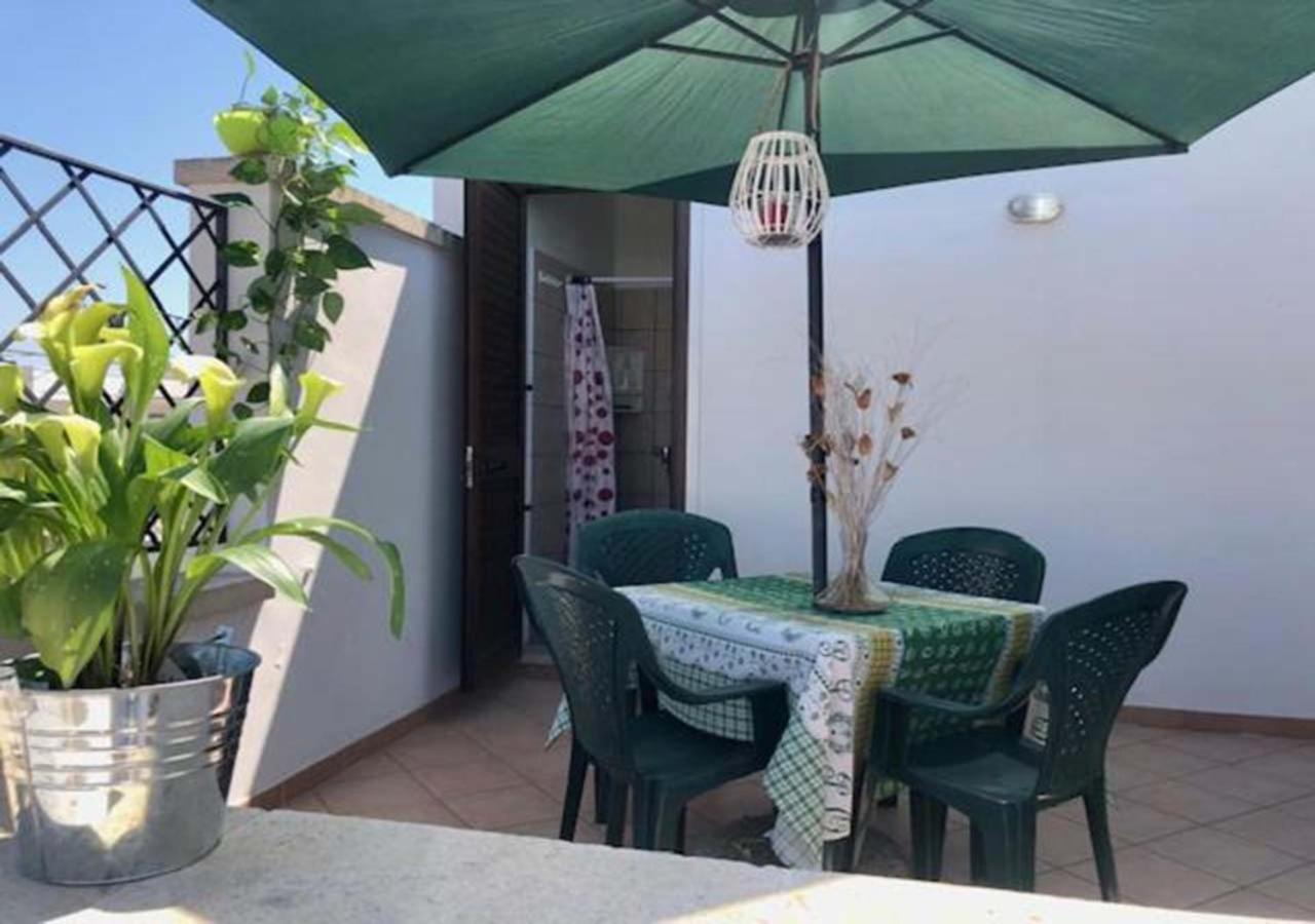 Odegos Appartamento Matilda Roca Extérieur photo